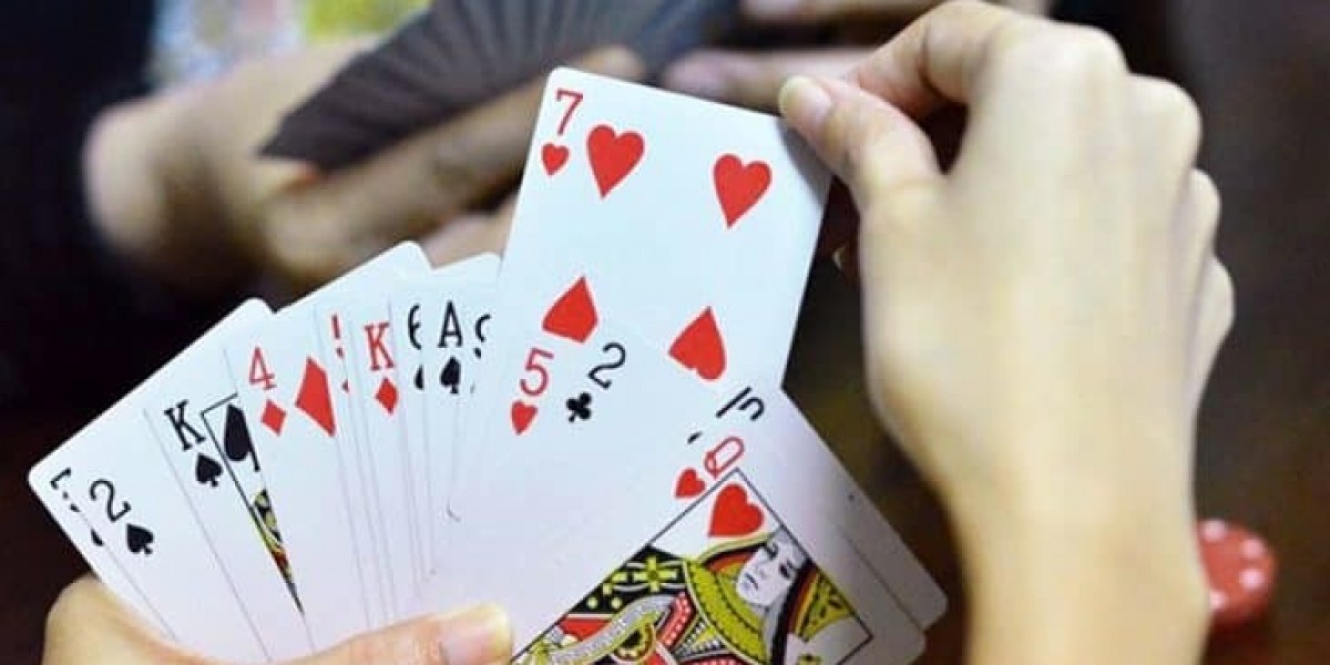 Hướng dẫn Poker Texas Hold'em chi tiết và tỉ mỉ