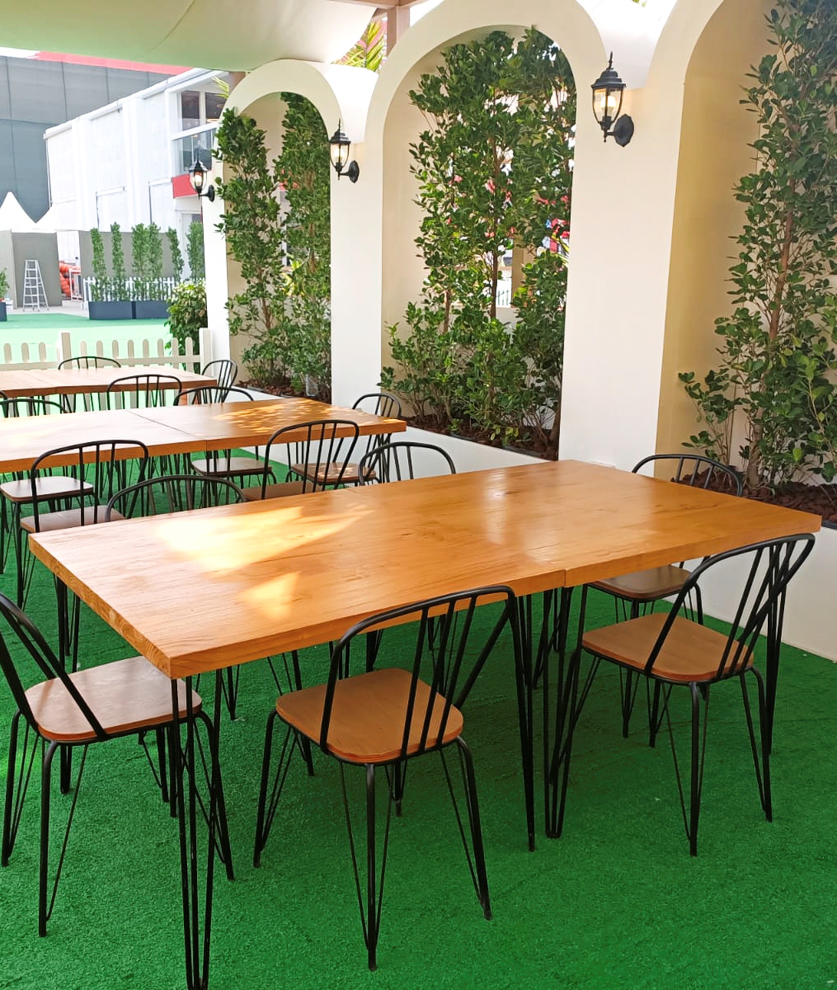 Outdoor Elegance: Garden Furniture for Sale in Abu Dhabi for Memorable Events