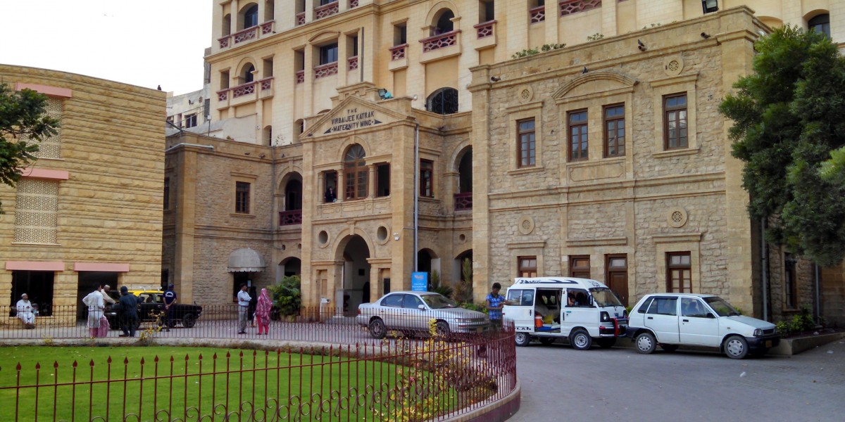 Hospitals in Karachi: Lady Dufferin Hospital