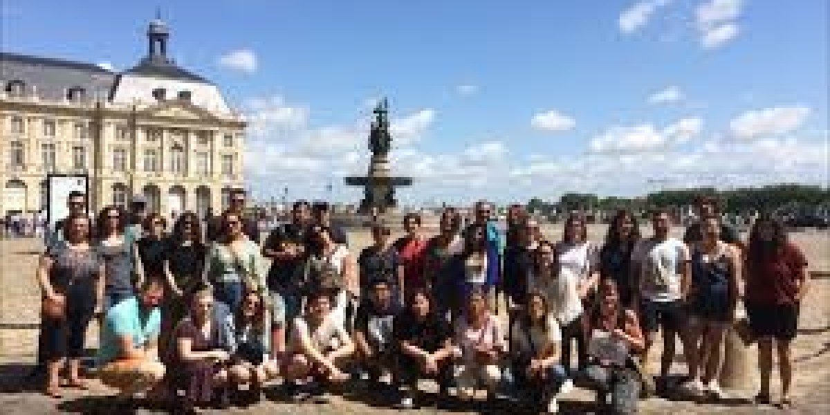 Secrets of Bordeaux: A Hidden Gems Walking Tour